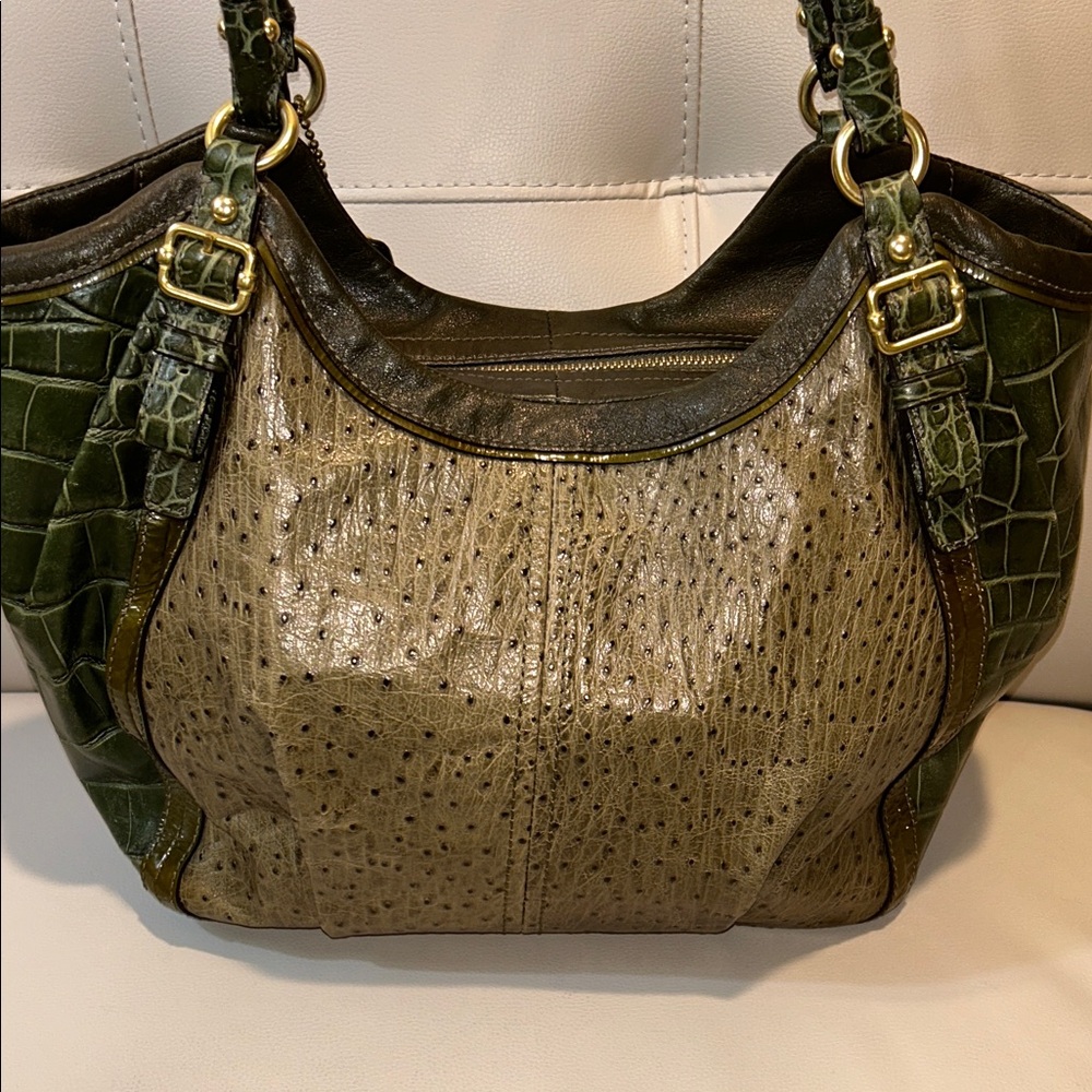 Coach Abigail Croc-Embossed Shoulder Bag - Picture 8 of 17